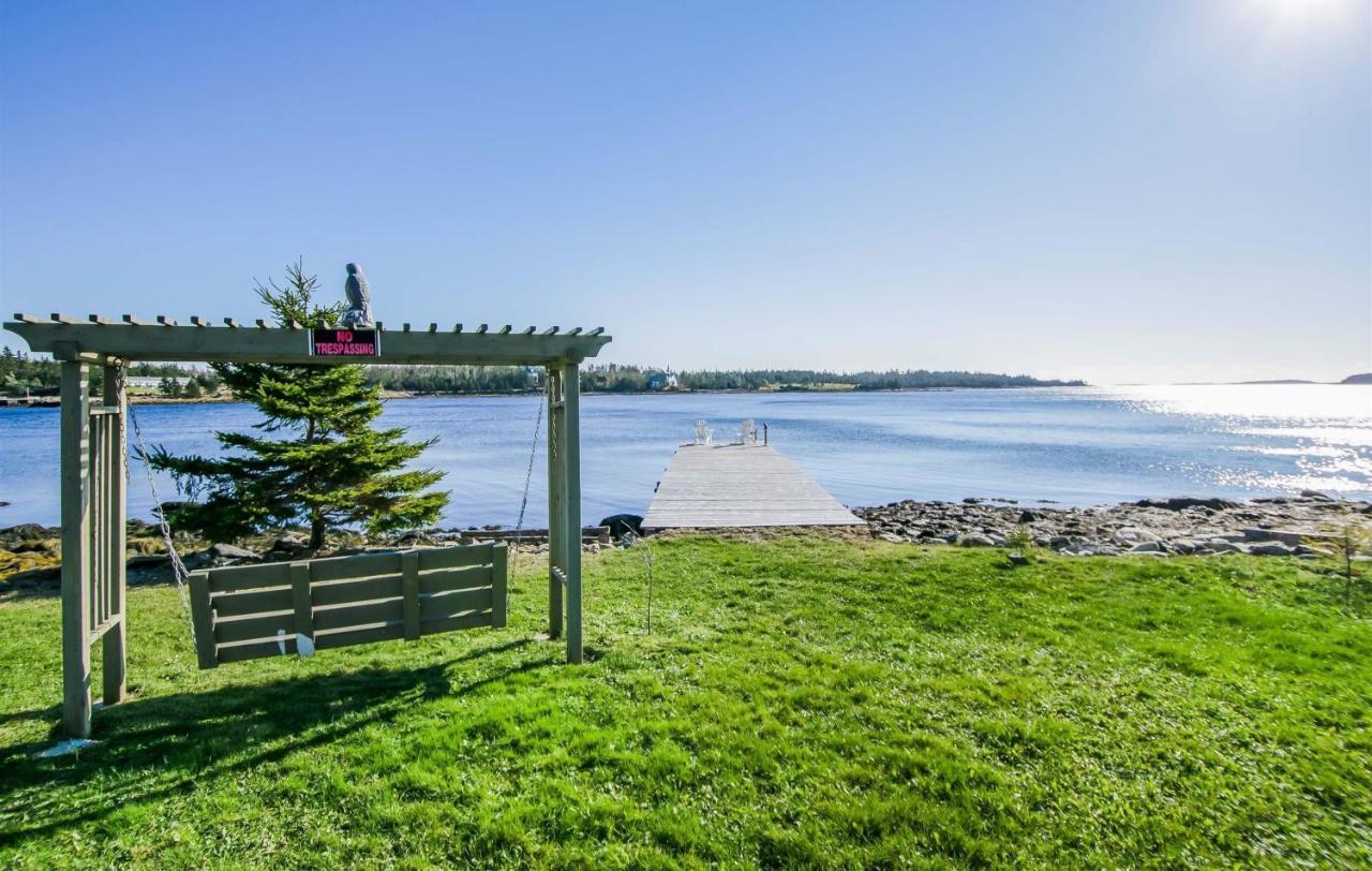 Atlantic Shores Retreat Villa Port Dufferin Exterior photo